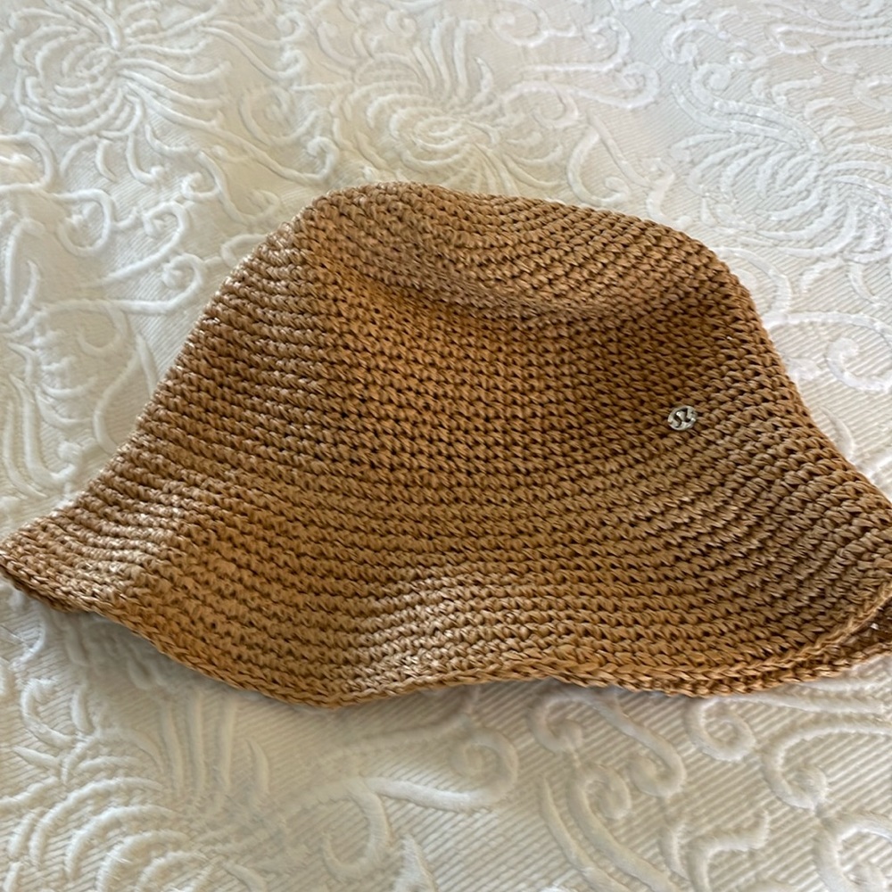 Lululemon Straw Bucket Hat